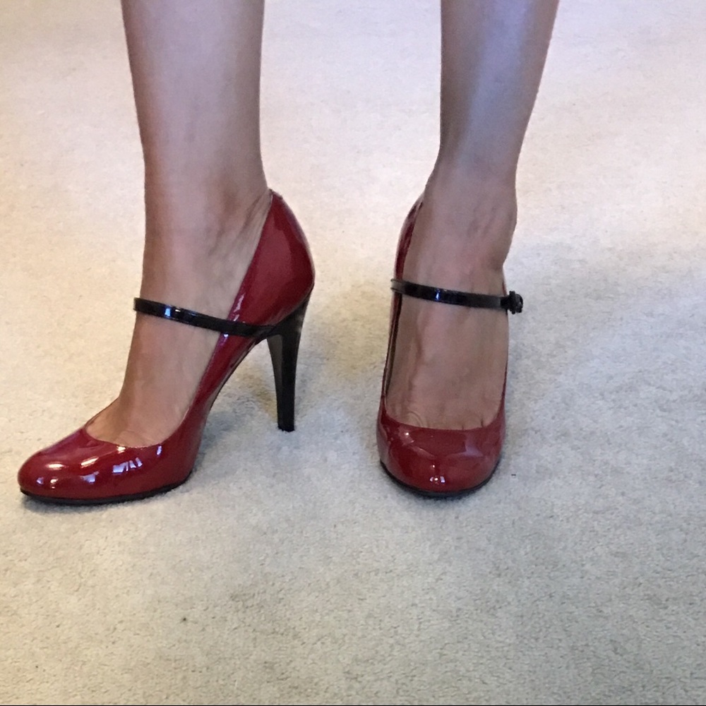 Red hot heels by Nine West
